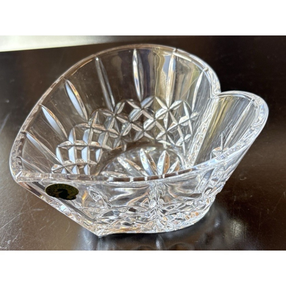 Waterford Crystal Lismore Heart Shaped Bowl (Z5)